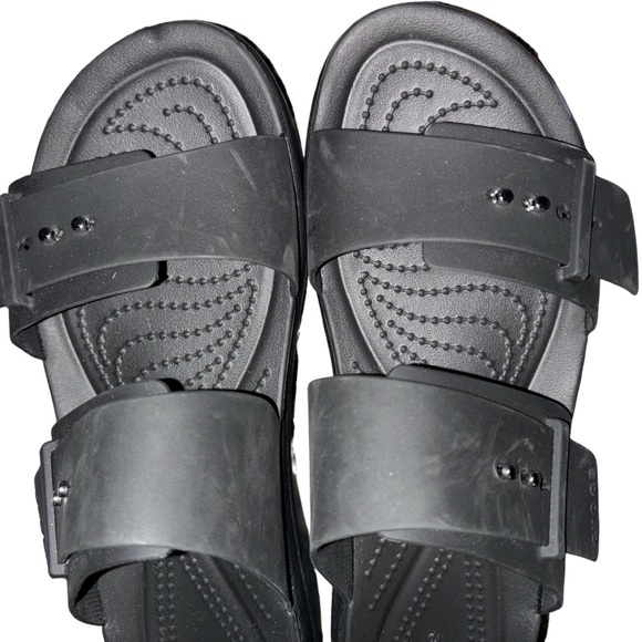CROCS Brooklyn Buckle Sandal - Picture 4 of 8